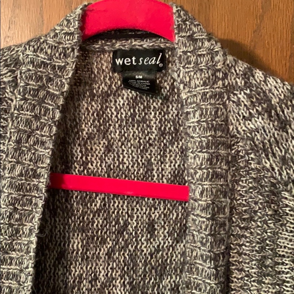 Sweater - Picture 2 of 2